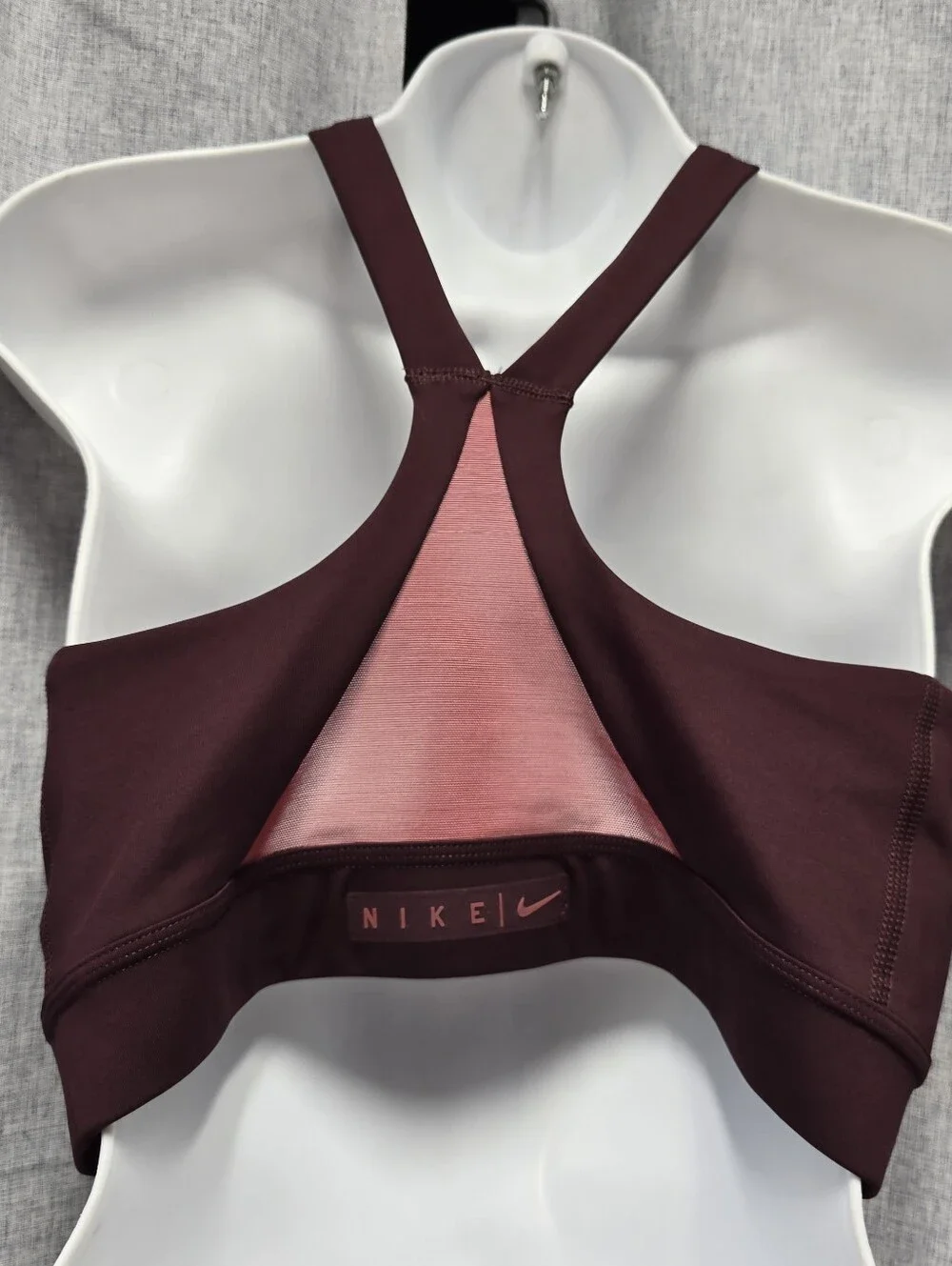 NWT Nike Dri-Fit Medium Support Padded Sports Bra GBurgundy Size XL